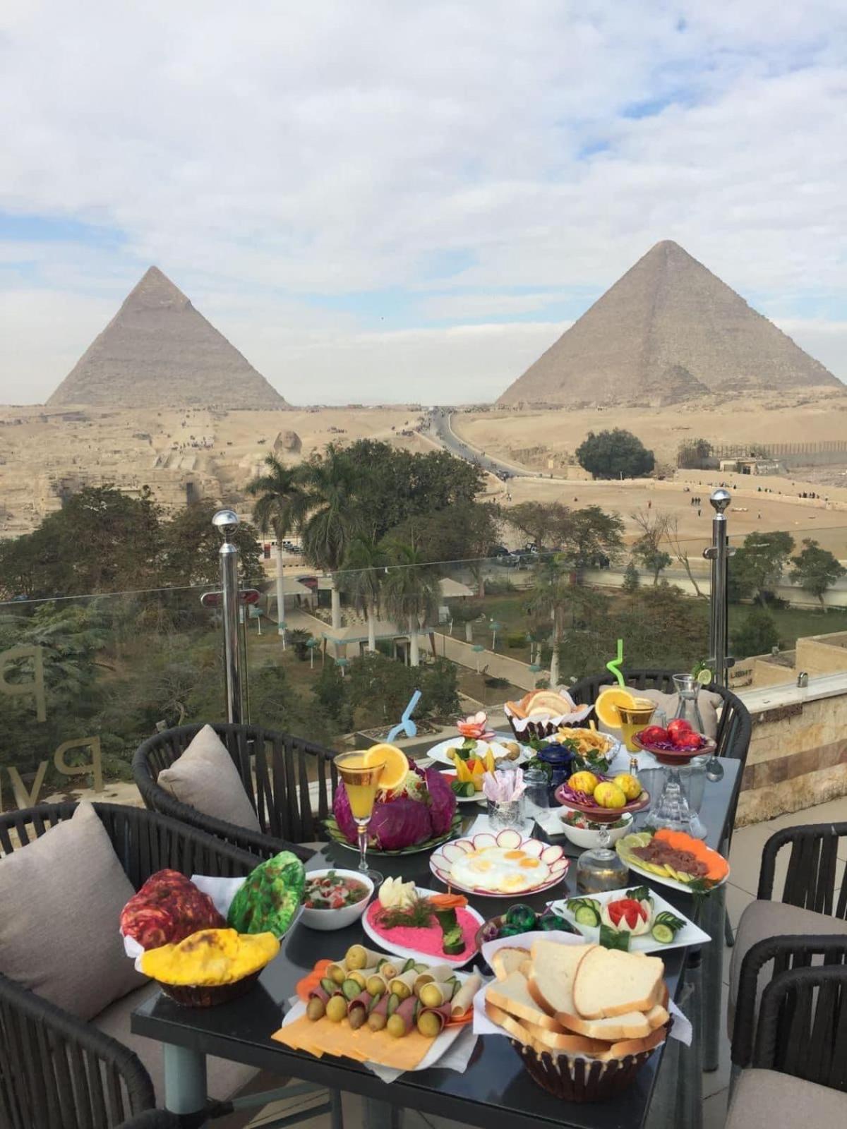 מלון Kafret el-Gabal Steps In Pyramids View מראה חיצוני תמונה